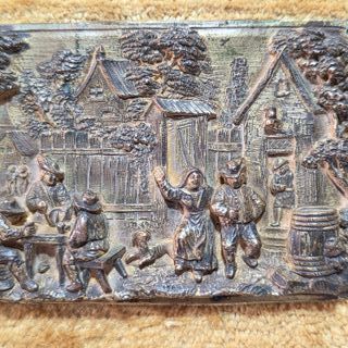 Antica Placca in Bronzo con Scena di Genere XIX