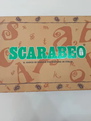 Scarabèo Gioco di Parole