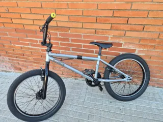 Bicicleta BMX 20