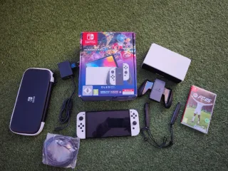 Nintendo Switch OLED + FIFA
