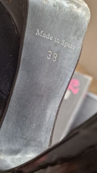 Zapatos de tacón negras con cordones talla 38