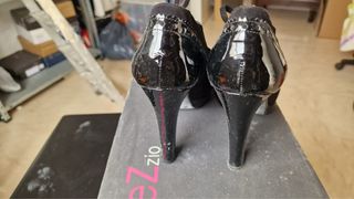 Zapatos de tacón negras con cordones talla 38