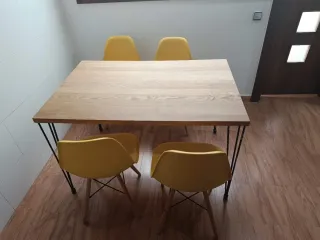 Mesa de cocina madera y metal