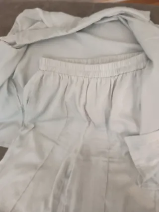 Conjunto camisa y pantalón