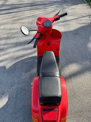 Vespa PK125xl Roja