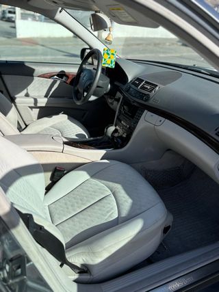 Mercedes-Benz Clase E 2005