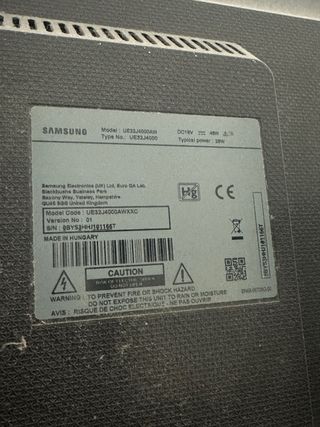 Televisión Samsung 32 LED UE32J4000AW