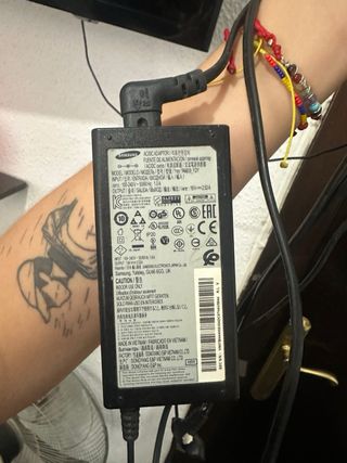 Televisión Samsung 32 LED UE32J4000AW