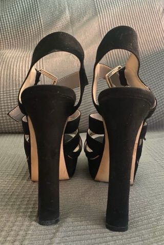 Sandalias tacón Zara negras talla 36
