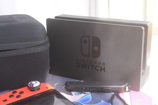 Pack Nintendo + juegos + ssd 128 + funda + cables