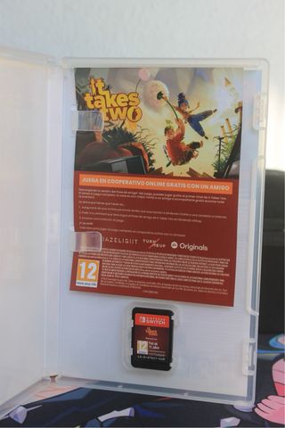 Pack Nintendo + juegos + ssd 128 + funda + cables