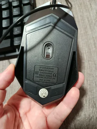 Kit Gaming RT 8010 Teclado y Ratón con Luz