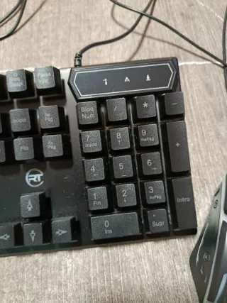Kit Gaming RT 8010 Teclado y Ratón con Luz