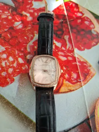 Orologio donna cinturino nero e oro