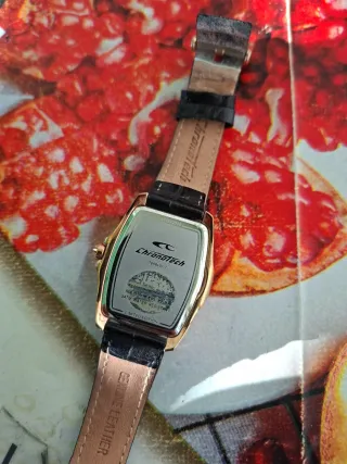 Orologio donna cinturino nero e oro