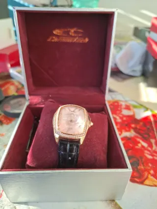 Orologio donna cinturino nero e oro