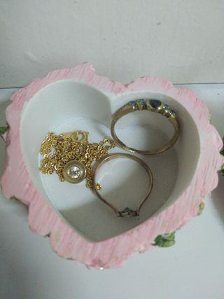 2 joyeros ángeles querubines en corazón con rosas