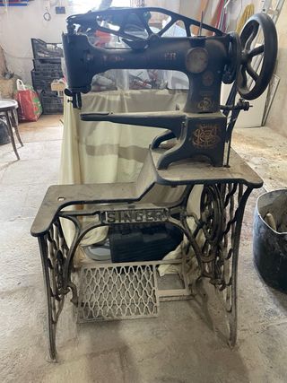Máquina de zapatero Singer antigua