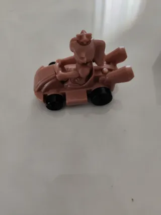 Mario Kart Happy Meal Gold Peach