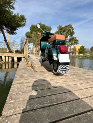 Alquiler Vespa clasica restaurada para eventos