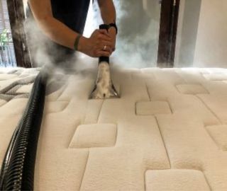 Limpieza Profesional de Colchones, Sofás y Tapicer