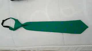 Blazer, corbata y zapatos