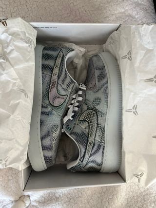 Nike Air Force 1 Kobe Lenticular