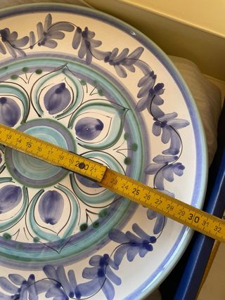 Coppia Piatti Maiolica Decorati