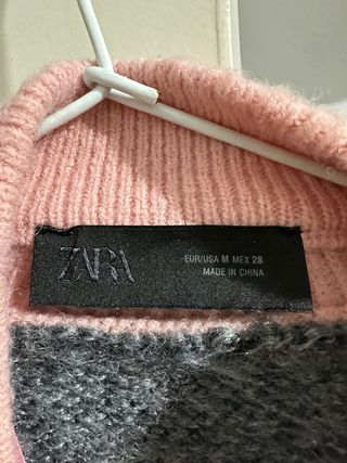 Rebeca Zara gris y rosa