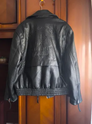 Cazadora polipiel gruesa negra