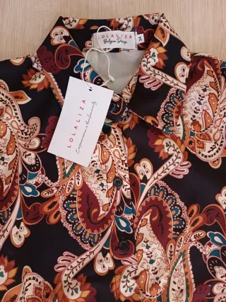 Vestido camisero midi estampado paisley