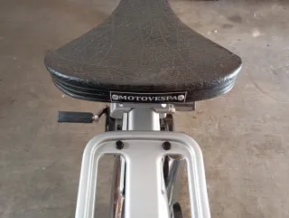 Chapa MOTOVESPA Vespino mortadelo