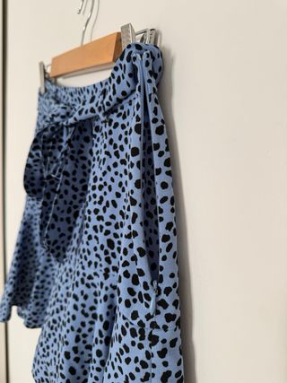 Falda pantalón lunares azul