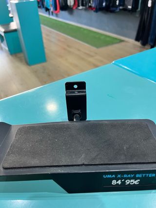 Expositor calzado metal.