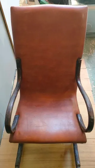 Mecedora Thonet Cuero Marrón