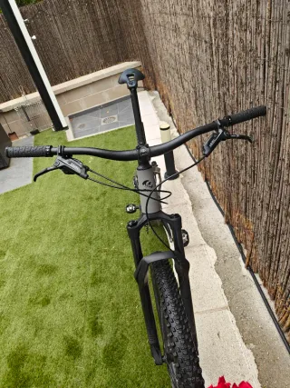 Ghost Nirvana Tour XL