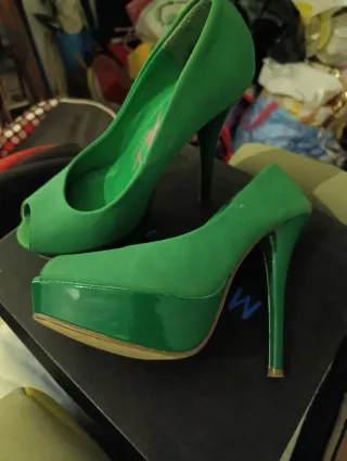 Zapatos de tacón Harlem Bakery verdes