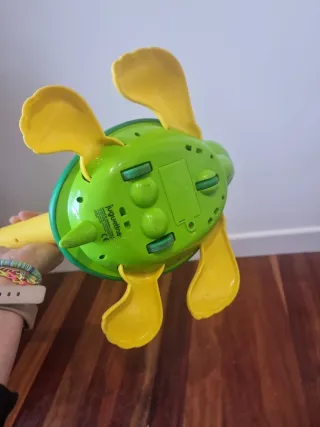 Tortuga musical para empujar
