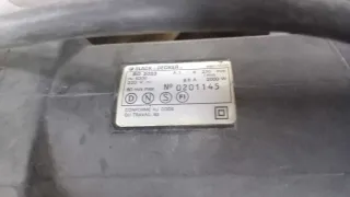 Amoladora angular con disco de corte BLACK&DECKER