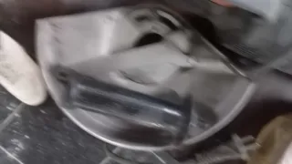 Amoladora angular con disco de corte BLACK&DECKER