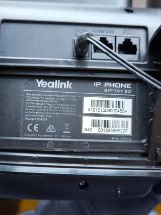 Pack de 3 teléfonos fijos Yealink T21 E2