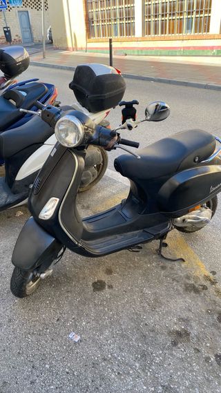 Vespa Lx 50 4t Negra