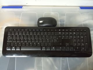Teclado y Ratón Microsoft Inalámbrico Negro