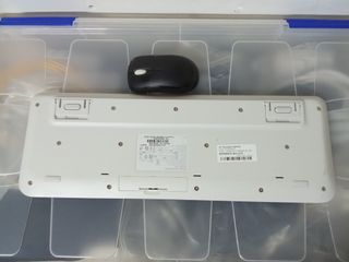 Teclado y Ratón Microsoft Inalámbrico Negro