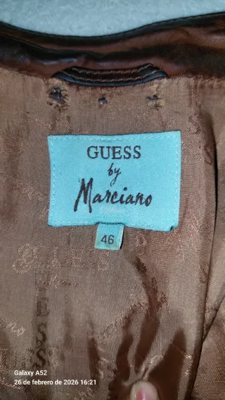 Chaqueta de cuero marrón mujer