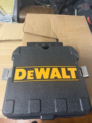 Nivel Láser Autonivelante DEWALT DW088