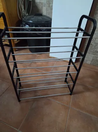 Zapatero Metálico Negro y Plateado