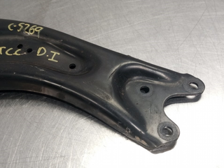 BRAZO SUSPENSION INFERIOR DELANTERO IZQUIERDO VOL
