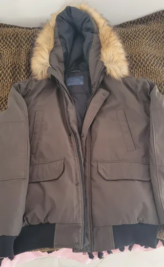 Anorak Zara Talla XL Azul y Verde