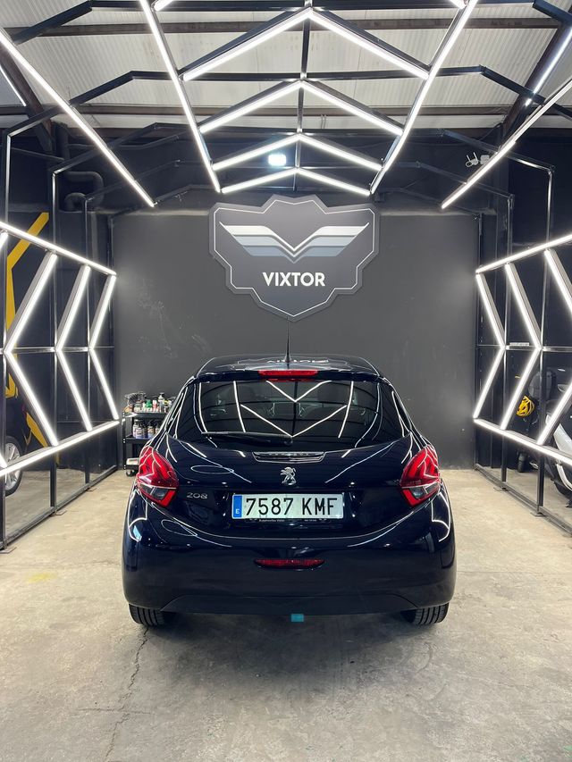 Peugeot 208 1.2L PureTech 82 Style 5p S/S
